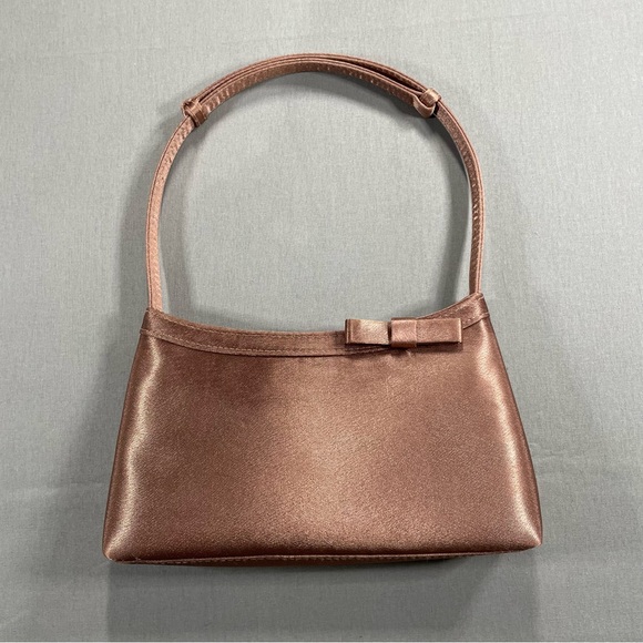 Claire's Handbags - ADORABLE Claire's Y2K Bow Detail Satin-like Occasion Handbag